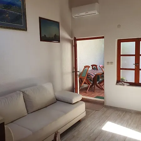 Apartment Kova - With Pool Stari Grad  Exterior photo