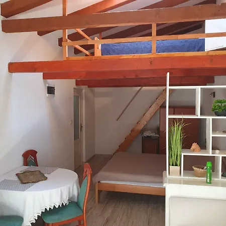 Apartment Kova - With Pool Stari Grad  Exterior photo